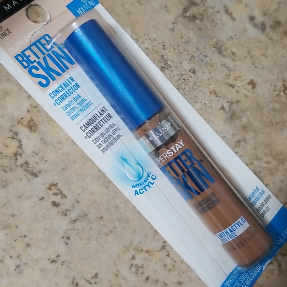 4/25 bundle item. Maybelline Super Stay Concealer in Deep Fonce